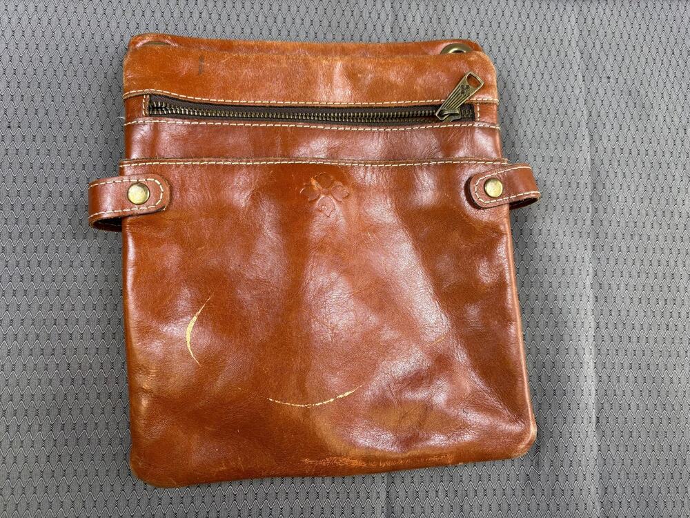 Patricia Nash Crossbody Bag Womens Medium Brown Leather Grommet Zip Pockets